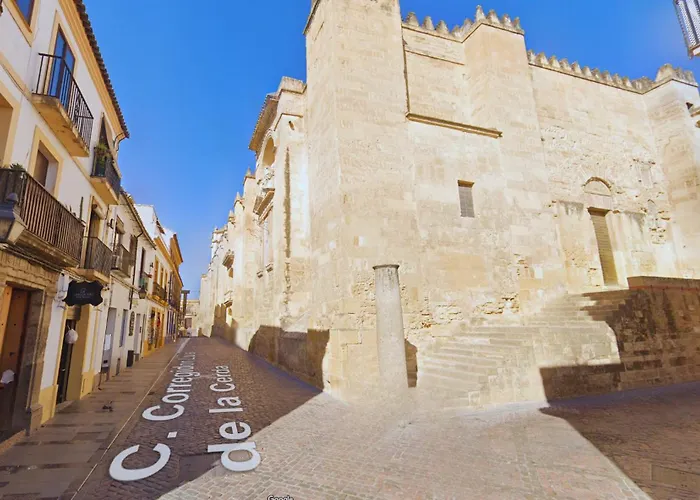 Ds En Plena Mezquita, Con Vistas Διαμέρισμα *