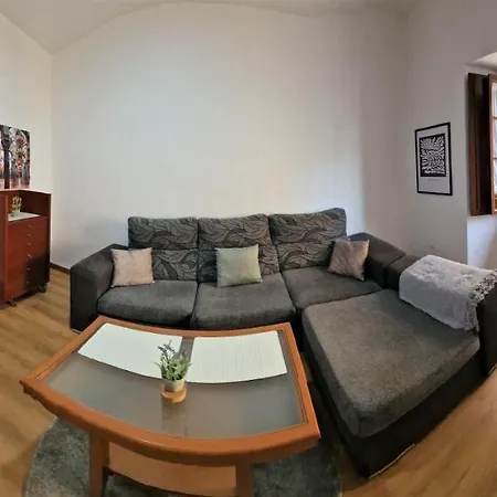 Ds En Plena Mezquita, Con Vistas *